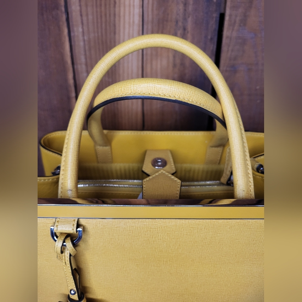 Fendi Leather Petite 2Jours Tote - Picture 12 of 12